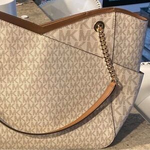 Mk purse